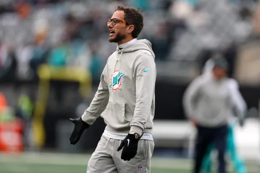 Mike McDaniel Should Be Fired Immediately